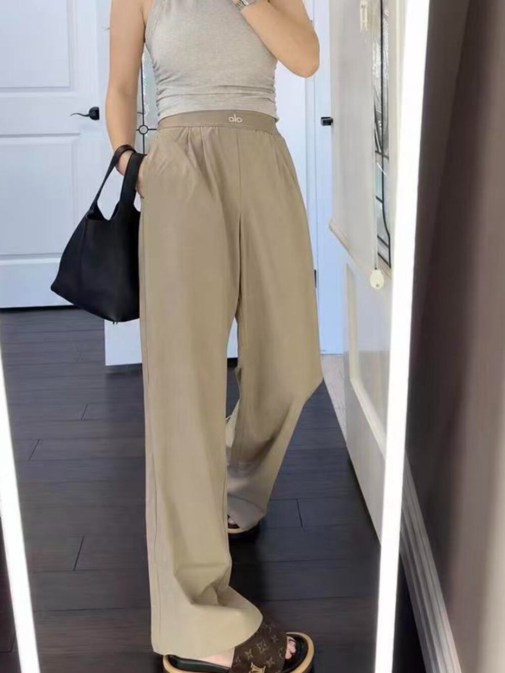 Regular ALO Yoga Suit Up Trouser Gravel Color 🤍 NWT, Relaxed Straight Leg